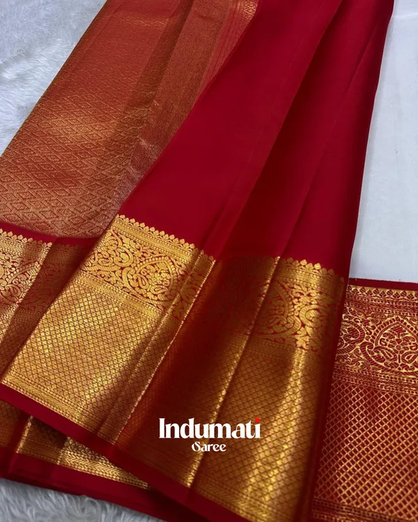 Cream_Color_Going_Fast_Soft_Banarasi_Silk_Saree_with_Pure_Golden_Zari_work_&_Classy_Blouse_Piece