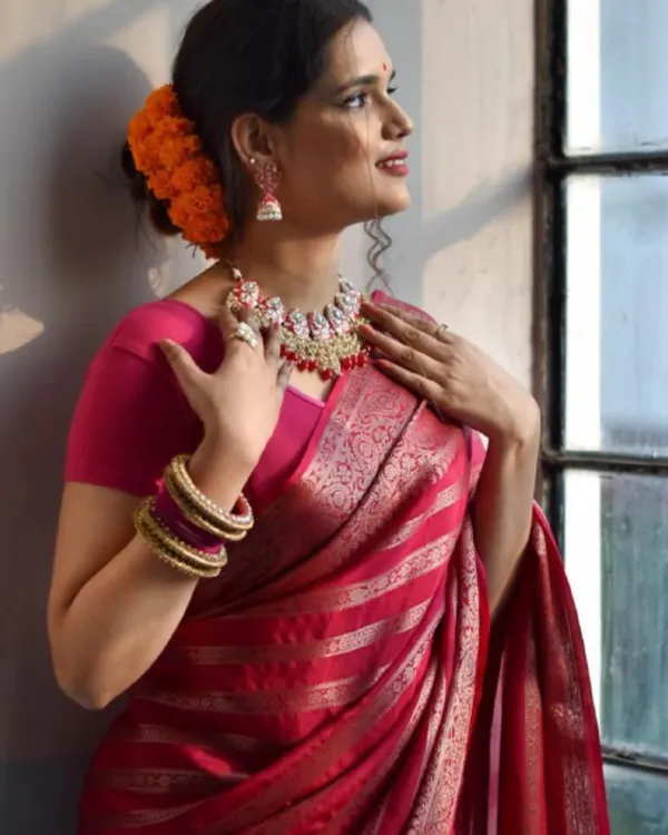 Pink_Color_Luxury_Edition_Soft_Banarasi_Silk_Saree_with_Classy_Bloue_Piece