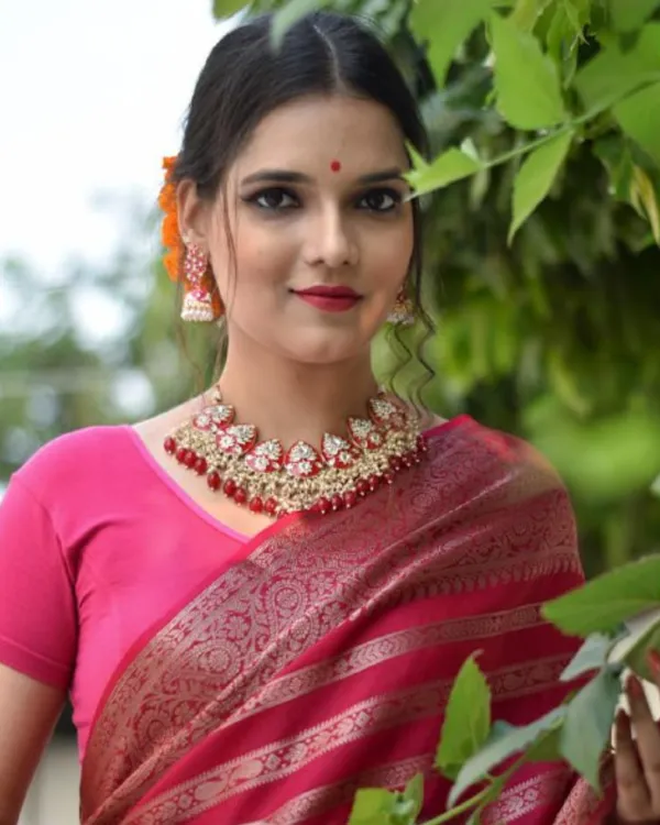 Pink_Color_Luxury_Edition_Soft_Banarasi_Silk_Saree_with_Classy_Bloue_Piece