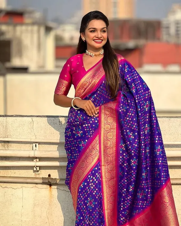 Purple_And_Pink_Color_Luxury_Edition_Soft_Banarasi_Silk_Saree_with_Classy_Bloue_Piece
