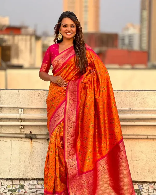 Orange_And_Pink_Color_Top_Tier_Soft_Banarasi_Silk_Saree_with_Classy_Bloue_Piece