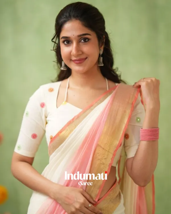 White_&_Peach_Mulmul_Cotton_Saree_with_Golden_Woven_Border_&_Matching_White_Blouse_Piece