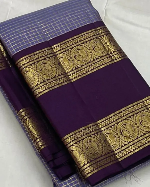 Light_Purple_Color_Luxury_Edition_Soft_Banarasi_Silk_Saree_with_Pure_Golden_Zari_Work_&_Classy_Bloue_Piece