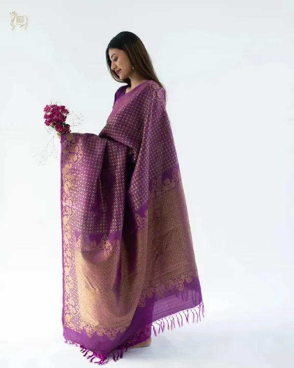 Purple_Color_Exclusive_Soft_Banarasi_Silk_Saree_with_Classy_Bloue_Piece