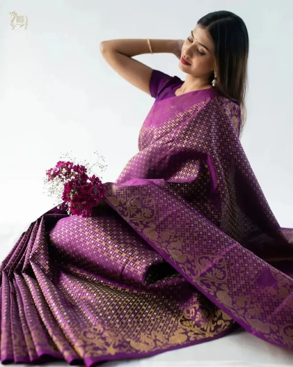 Purple_Color_Exclusive_Soft_Banarasi_Silk_Saree_with_Classy_Bloue_Piece