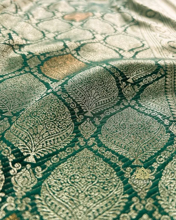 Light_Green_Color_In_Demand_Soft_Banarasi_Silk_Saree_with_Classy_Bloue_Piece