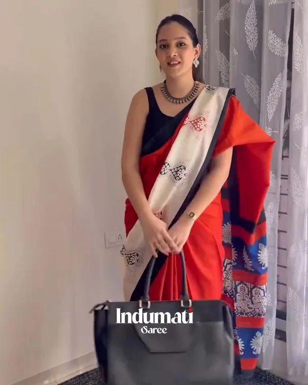 Ruby_Fade_-_Red_Linen_Saree_with_Black_Highlights_&_Blouse