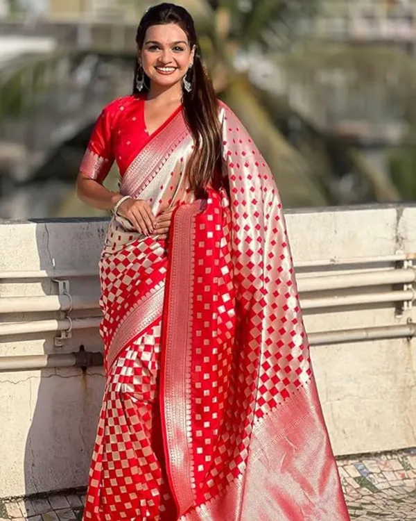 Red_Color_In_Demand_Soft_Banarasi_Silk_Saree_with_Classy_Bloue_Piece