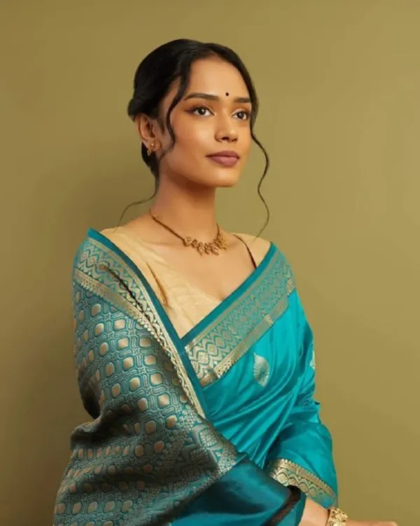 Bottle_Blue_Color_Recent_Drop_Soft_Banarasi_Silk_Saree_with_Classy_Bloue_Piece
