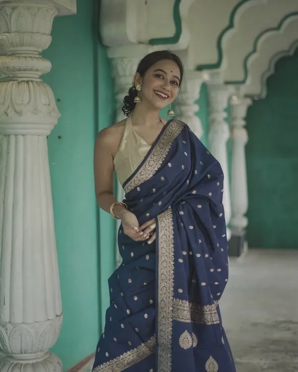 Blue_Color_Best_Seller_Soft_Banarasi_Silk_Saree_with_Classy_Bloue_Piece