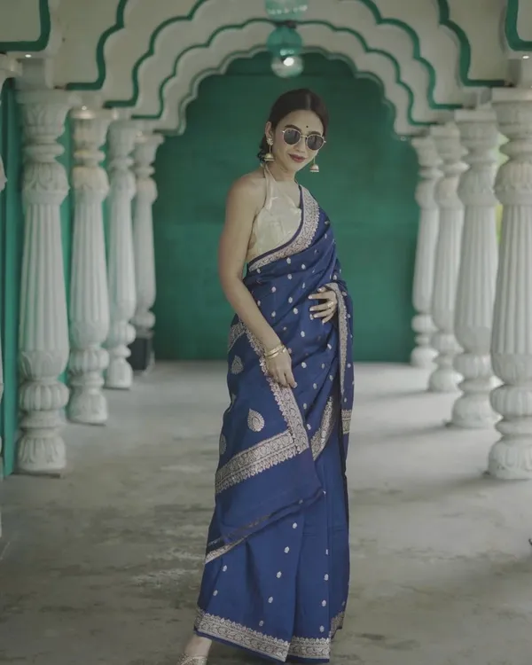 Blue_Color_Best_Seller_Soft_Banarasi_Silk_Saree_with_Classy_Bloue_Piece