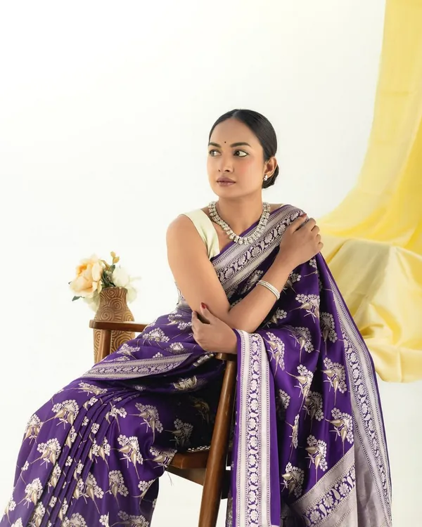 Purple_Color_Luxury_Edition_Soft_Banarasi_Silk_Saree_with_Classy_Bloue_Piece
