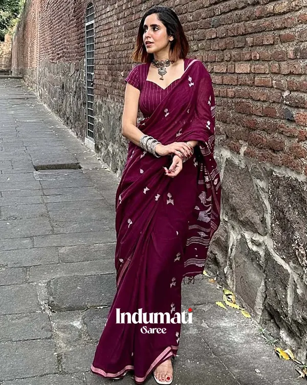 Neelaab_-_Regal_Purple_Saree_with_Matching_Blouse_Piece