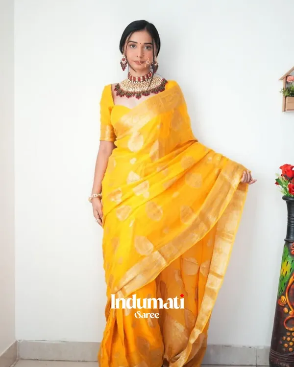 Yellow_Color_Premium_Cotton_Silk_Saree_With_Classy_Blouse