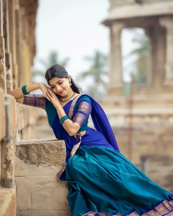 Blue_And_Bottle_Blue_Color_Kanchipuram_Zari_Weaving_Half_Saree_With_Blouse__Silk_Dupatta