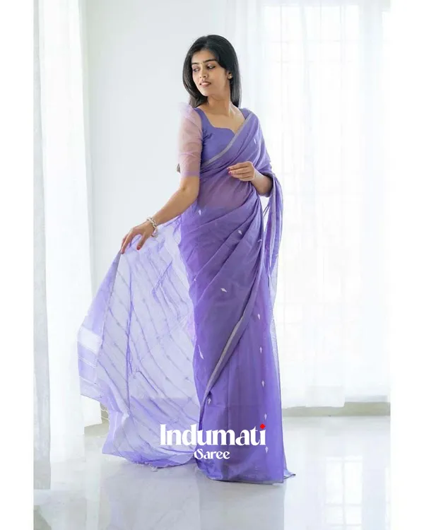 Lavender_Color_Cotton_Silk_Saree_With_Blouse_Piece