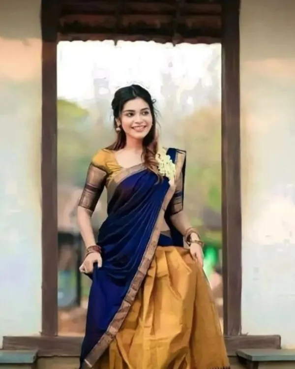 Blue_And_Golden__Color_Kanchipuram_Zari_Weaving_Half_Saree_With_Blouse__Silk_Dupatta