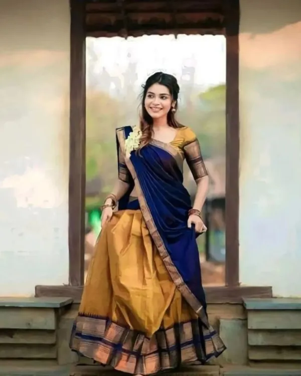 Blue_And_Golden__Color_Kanchipuram_Zari_Weaving_Half_Saree_With_Blouse__Silk_Dupatta