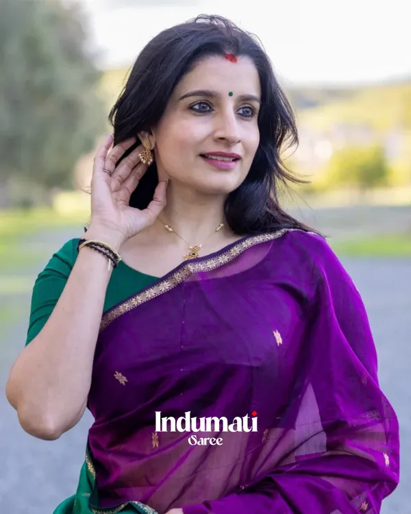 Purple_And_Green_Premium_Cotton_Silk_Saree_With_Classy_Blouse_and_tassels