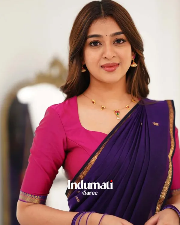 Navy_Blue_Color_Premium_Cotton_Silk_Saree_With_Classy_Blouse_and_tassels