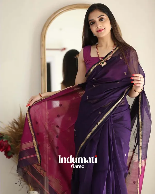 Purple_Color_Premium_Cotton_Silk_Saree_With_Classy_Blouse_and_tassels