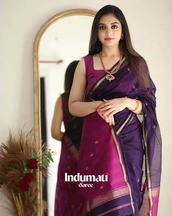 Purple_Color_Premium_Cotton_Silk_Saree_With_Classy_Blouse_and_tassels