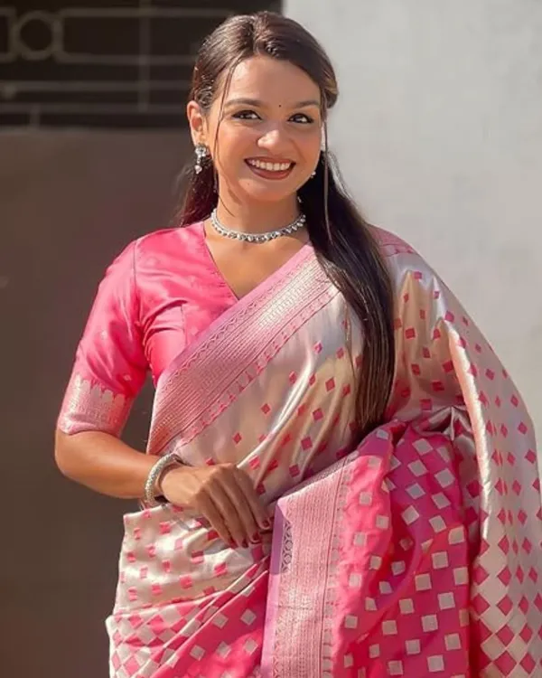 Light_Pink_Color_Updated_Edition_Soft_Banarasi_Silk_Saree_with_Classy_Bloue_Piece