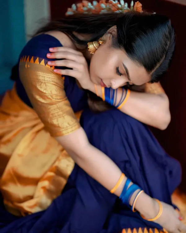 Orange_And_Blue__Color_Kanchipuram_Zari_Weaving_Half_Saree_With_Blouse__Silk_Dupatta