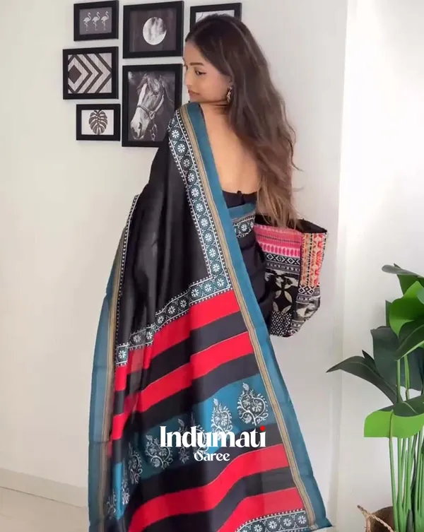 Dark_Horizon_-_Black_Linen_Saree_with_Blue_Border_&_Matching_Blouse