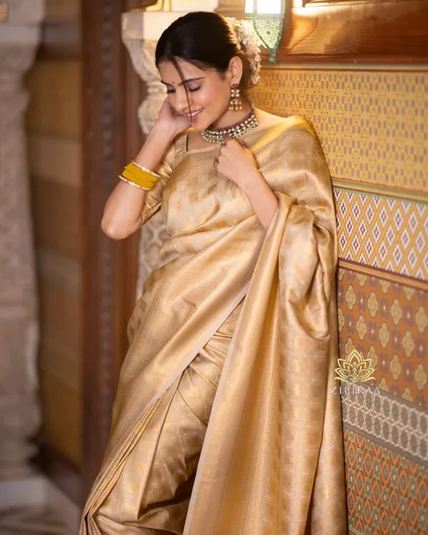 Brown_Cream_Color_Recent_Drop_Soft_Banarasi_Silk_Saree_with_Classy_Bloue_Piece