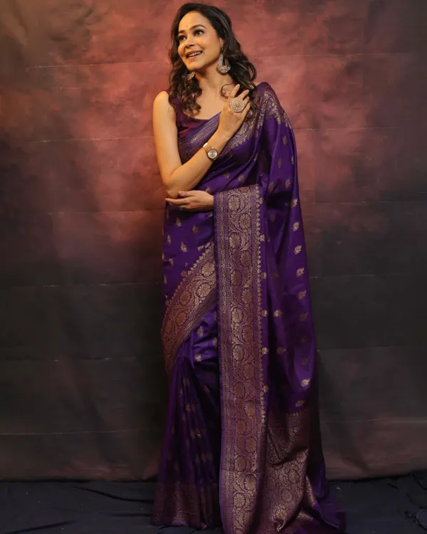 Purle_Color_Elite_Pick_Soft_Banarasi_Silk_Saree_with_Classy_Bloue_Piece