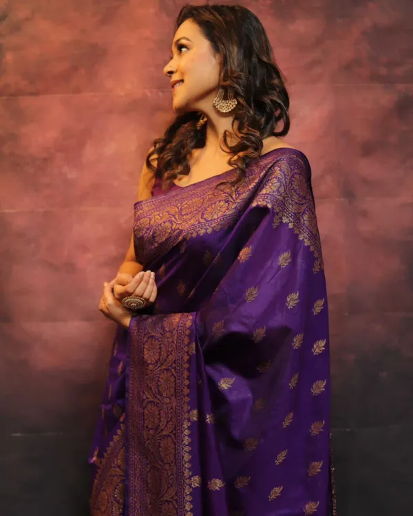 Purle_Color_Elite_Pick_Soft_Banarasi_Silk_Saree_with_Classy_Bloue_Piece
