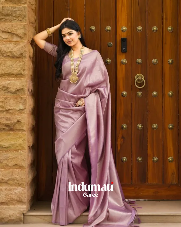Light_Purple_Color_Fresh_Arrival_Soft_Banarasi_Silk_Saree_with_Classy_Blouse_Piece