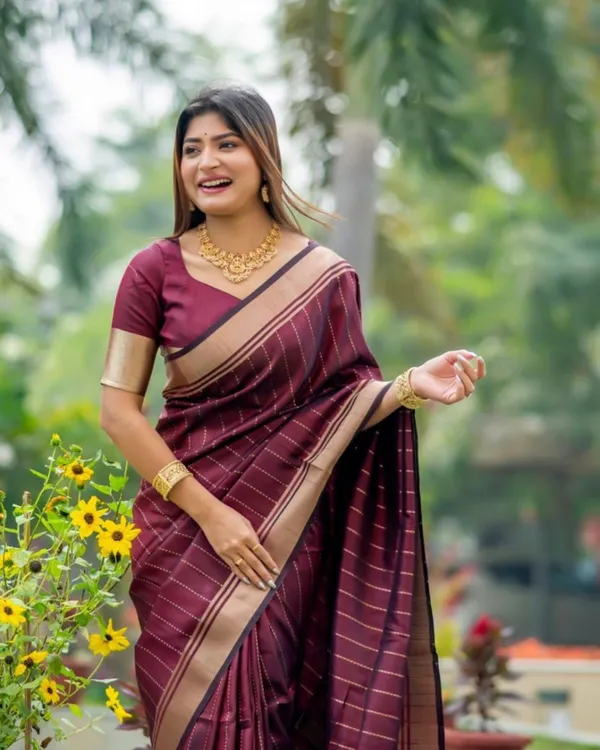 Purple_Color_Latest_Arrival_Soft_Banarasi_Silk_Saree_with_Classy_Bloue_Piece