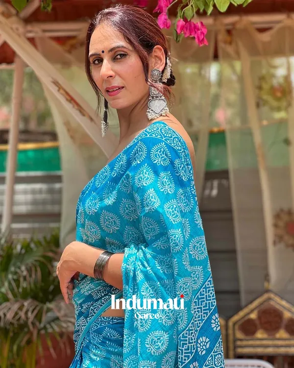Indigo_Glow_-_Blue_Linen_Saree_with_Coordinated_Blue_Blouse_Piece