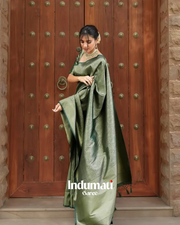 Green__Color_Recently_Added_Soft_Banarasi_Silk_Saree_with_Classy_Blouse_Piece