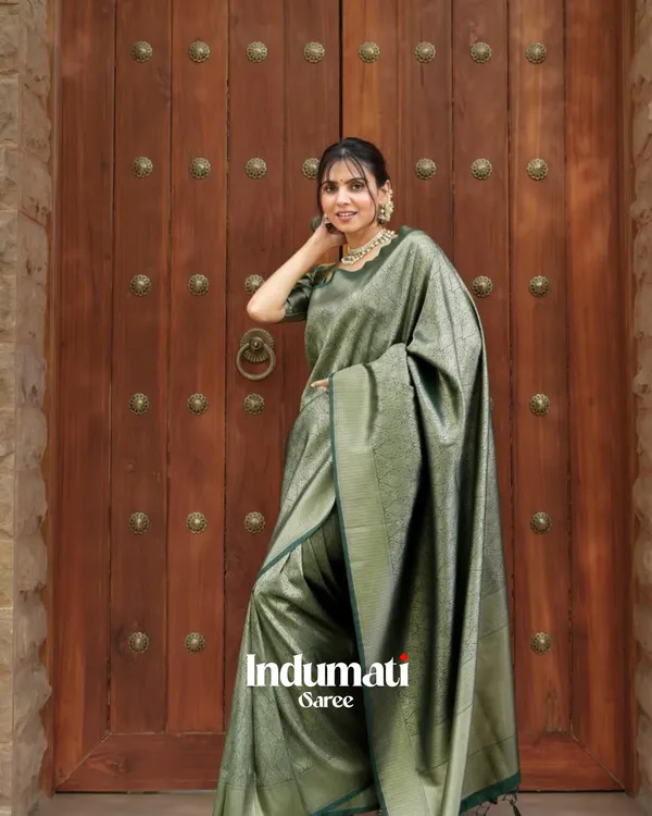 Green__Color_Recently_Added_Soft_Banarasi_Silk_Saree_with_Classy_Blouse_Piece