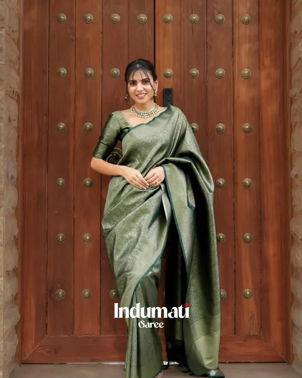 Green__Color_Recently_Added_Soft_Banarasi_Silk_Saree_with_Classy_Blouse_Piece