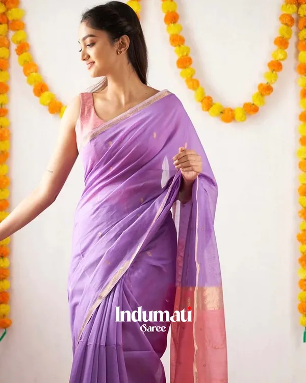 Lavender_Color_Premium_Cotton_Silk_Saree_With_Classy_Blouse_and_tassels