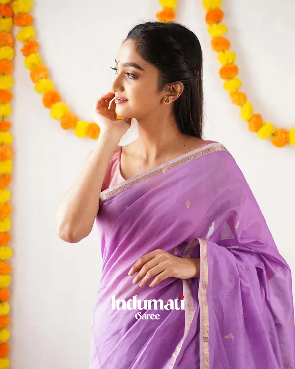Lavender_Color_Premium_Cotton_Silk_Saree_With_Classy_Blouse_and_tassels