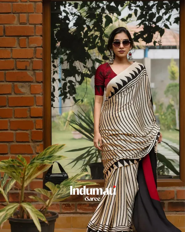 Cream_Color_Pure_Gajji_Soft_Silk_Ajrakh_Printed_Bandhej_Red_Bindi_Saree_with_Blouse_Piece