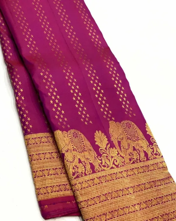 Purple_Color_Going_Fast_Soft_Banarasi_Silk_Saree_with_Classy_Bloue_Piece