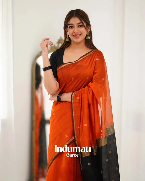 Saffron_Color_Premium_Cotton_Silk_Saree_With_Classy_Blouse_and_tassels