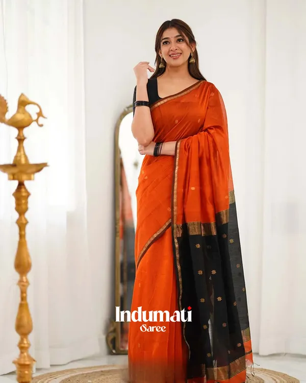 Saffron_Color_Premium_Cotton_Silk_Saree_With_Classy_Blouse_and_tassels