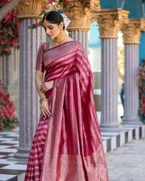 Pink_Color_Fresh_Arrival_Soft_Banarasi_Silk_Saree_with_Classy_Bloue_Piece