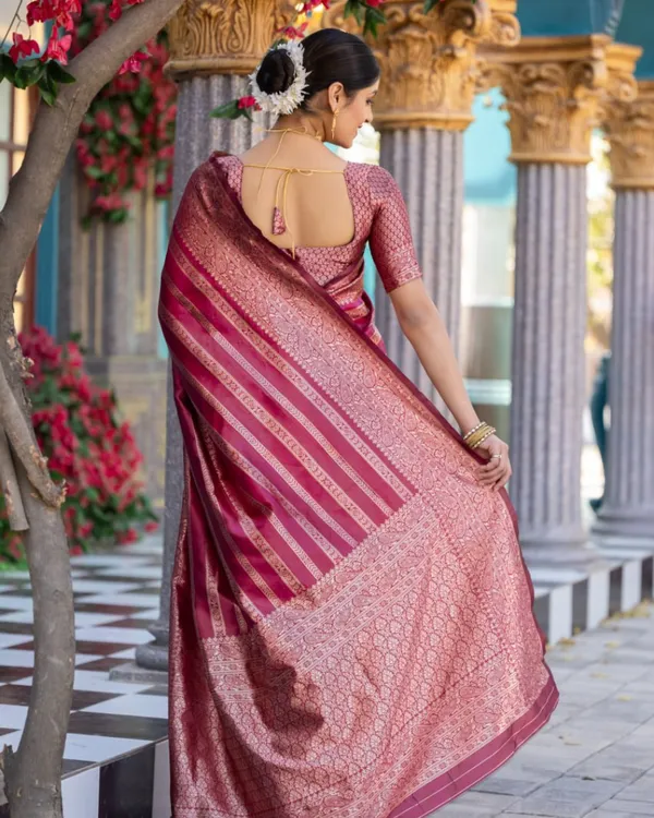Pink_Color_Fresh_Arrival_Soft_Banarasi_Silk_Saree_with_Classy_Bloue_Piece