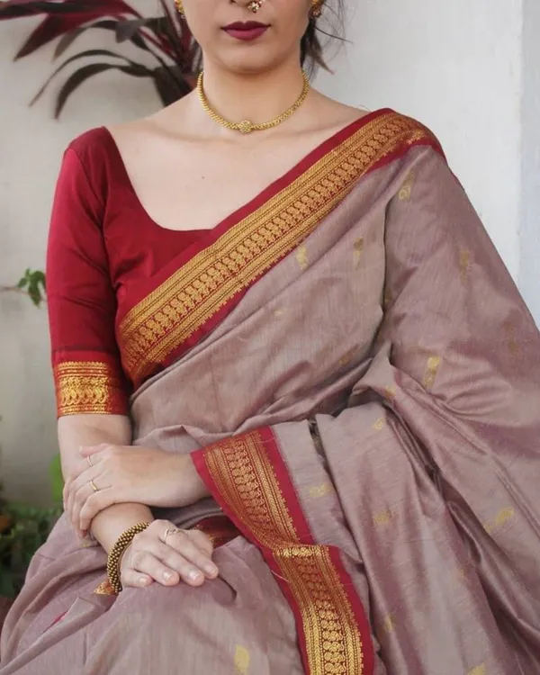 Beige_Color_Top_Tier_Soft_Banarasi_Silk_Saree_with_Classy_Bloue_Piece