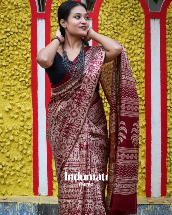 Maroon_Color_Ajrakh_Printed_Model_Silk_Saree_with_Blouse_Piece