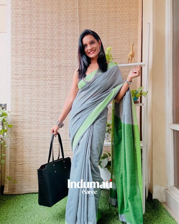 Grey_Grove_-_Grey_Linen_Saree_Drape_with_Green_Border_&_Black_Blouse