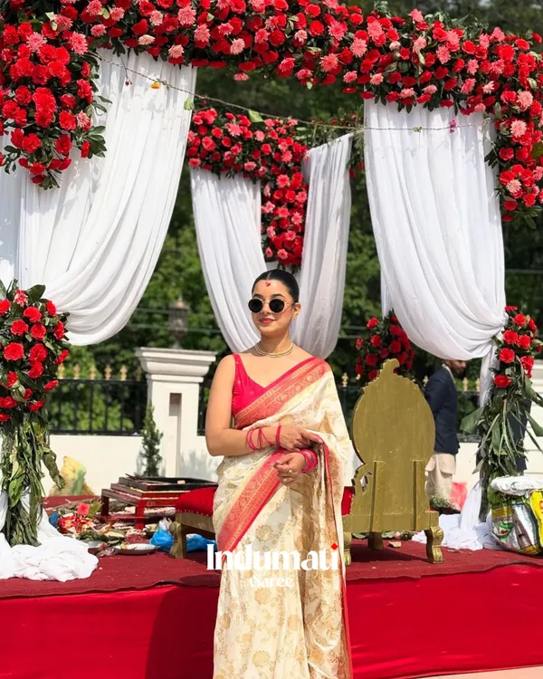 Cream_Color_Now_Available_Soft_Banarasi_Silk_Saree_with_Classy_Blouse_Piece
